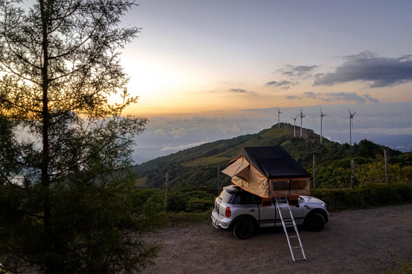 Wanaka 3 Person Roof Top Tent Setup With Annex - by Guana Equipment